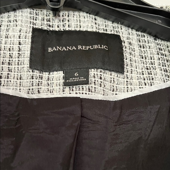 Banana Republic Black and White Tweed Patterned Blazer size 6 - Picture 2 of 5